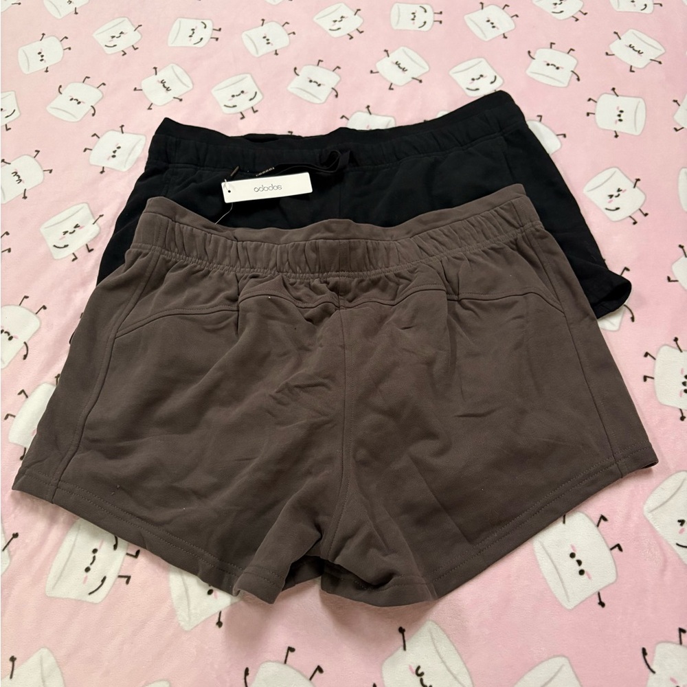 Lot of 2 Women’s Soft Shorts - Picture 2 of 4